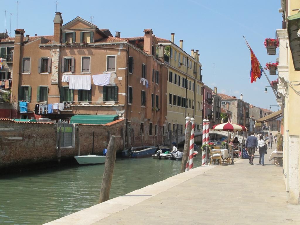 Casa Di Primavera Venedig Exteriör bild