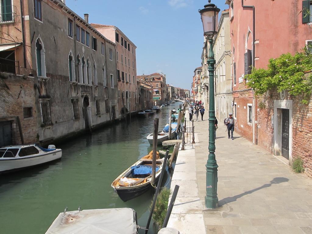 Casa Di Primavera Venedig Exteriör bild